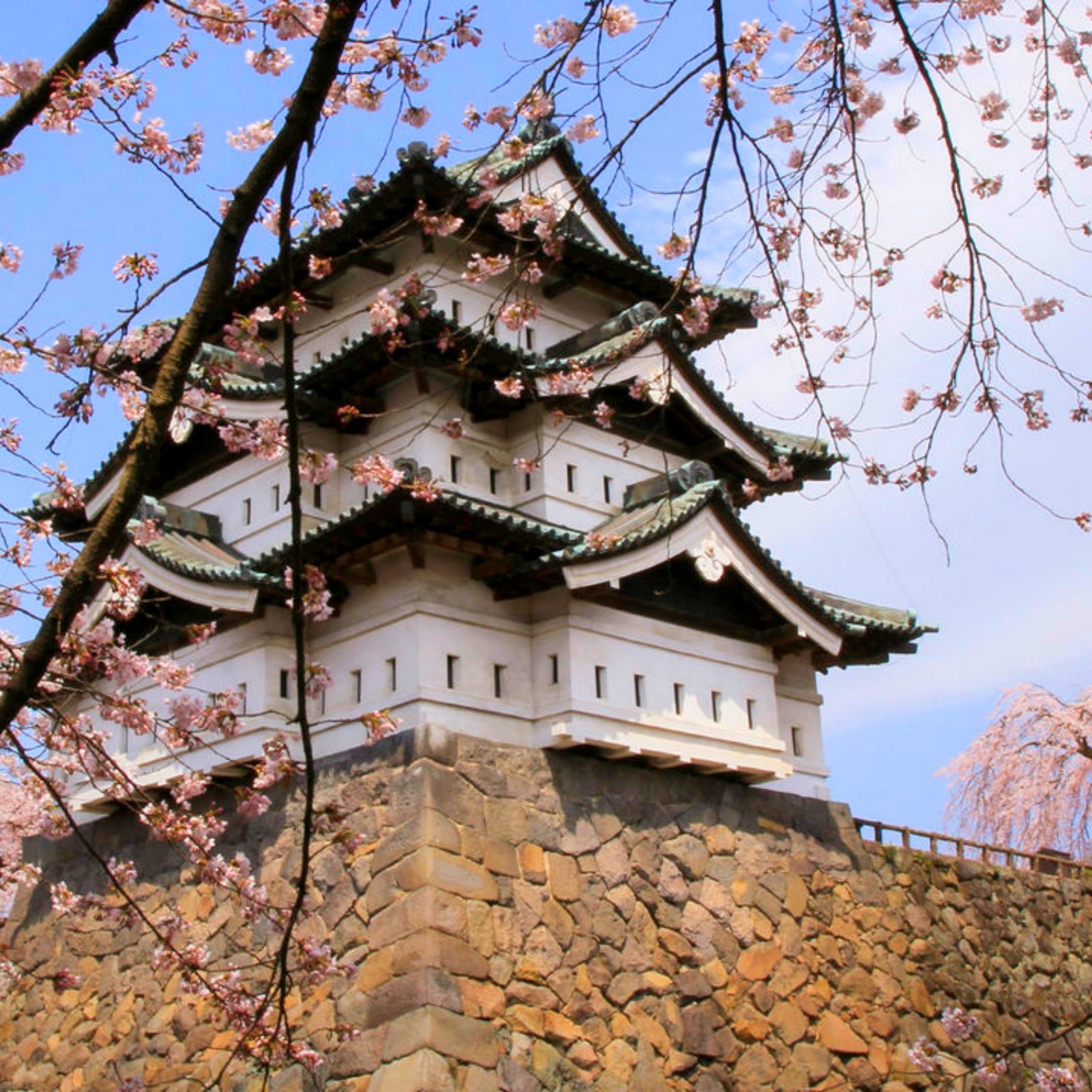 Day 7: Hirosaki - Castle Town Charm