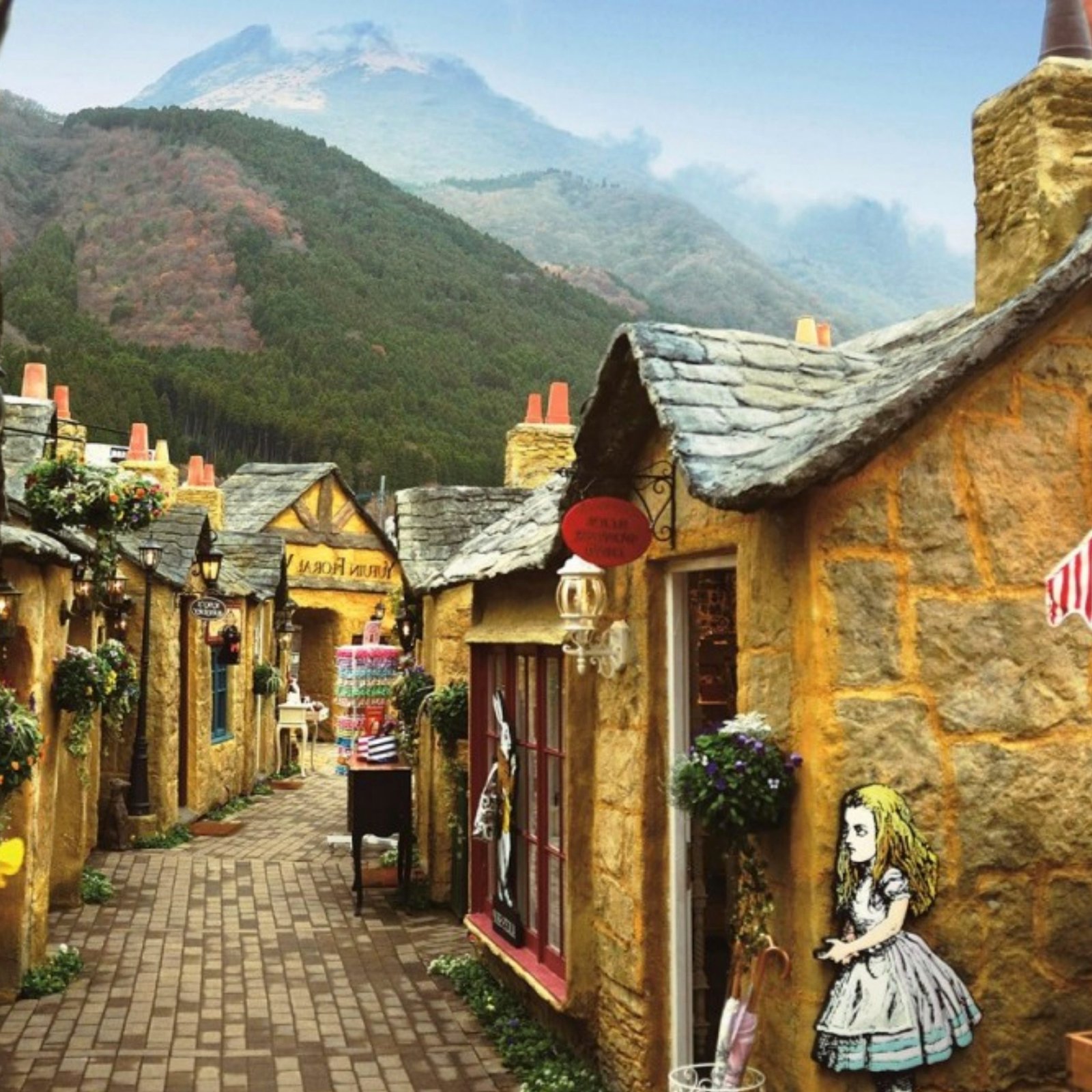 Day 5: Yufuin's Artistic Charm - Mountains & Sweets